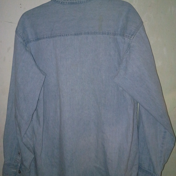 🦄Denim Shirt with Bear and Floral Embroidery - Picture 10 of 11